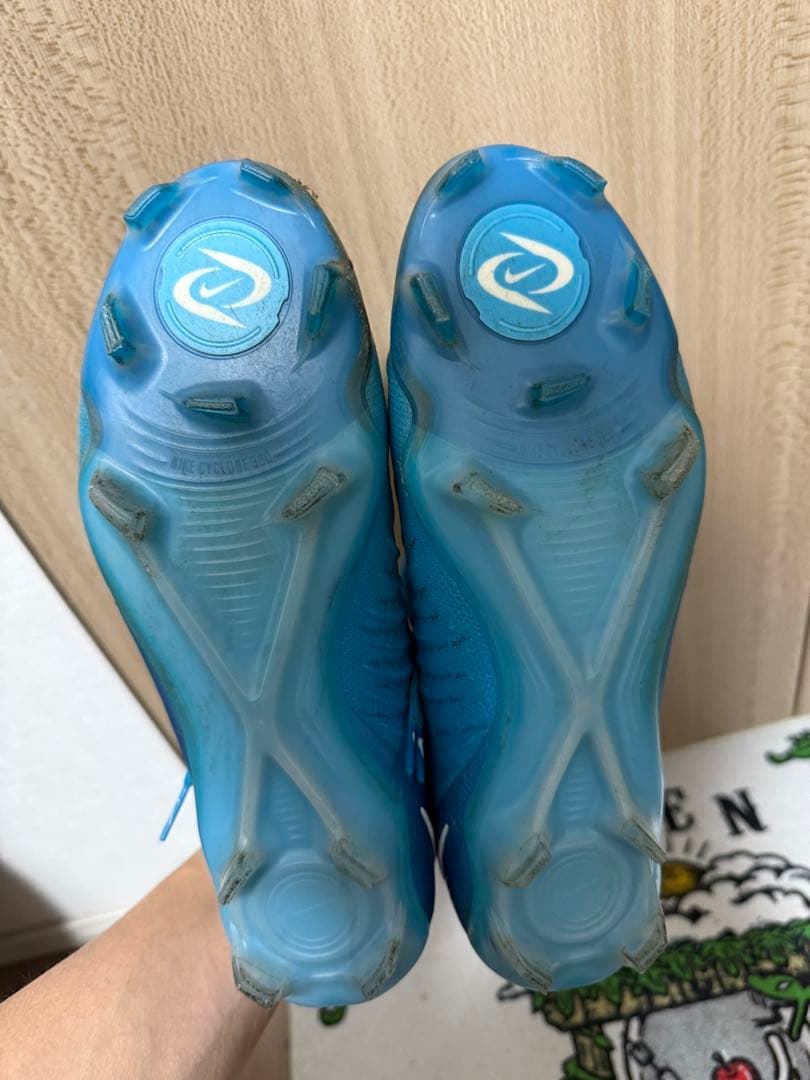 NIKE ファントムGX ルナ 26センチ　サッカースパイク