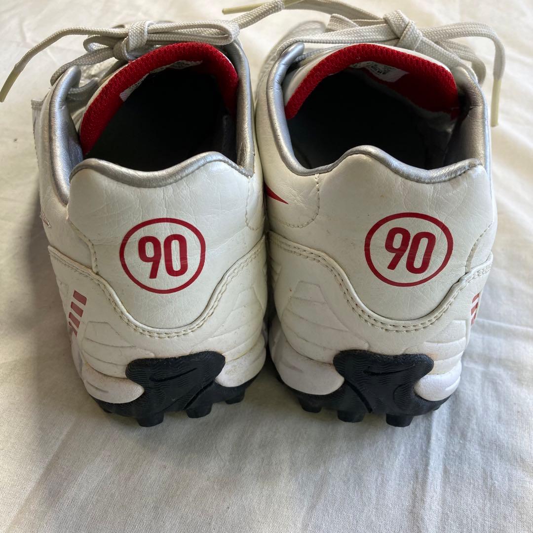 ナイキ　NIKE total90 トレーニングシューズ　テック系　ナード