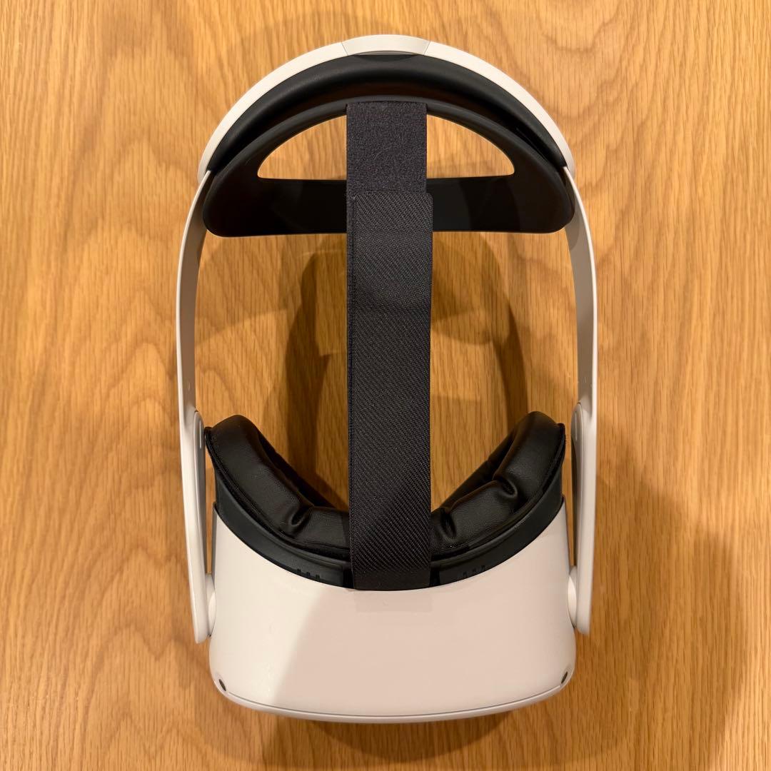  Quest 2（128GB）とAnker Charging Dock