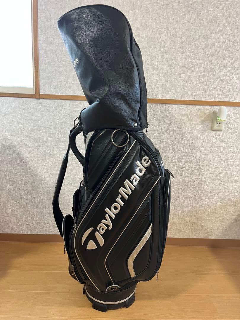 テーラーメイド　TaylorMade ブラック キャディバッグ