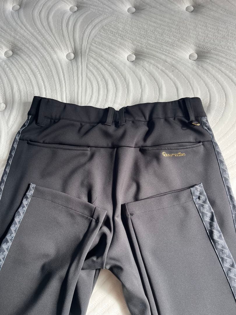 レザレクション　ゴルフウェア　上下セットアップ