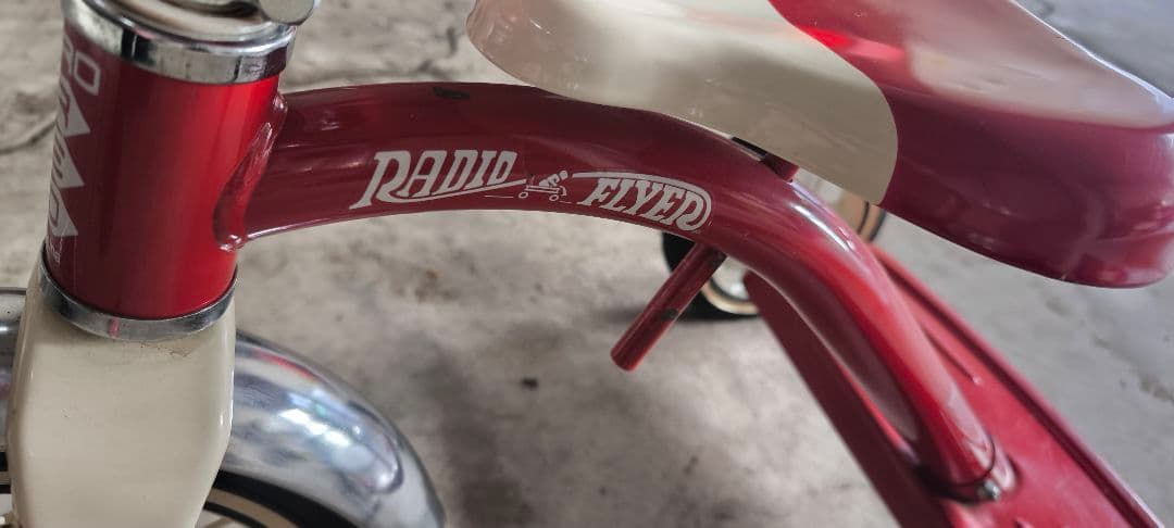 K。Radio Flyer ラジオフライヤー クラシック トライク