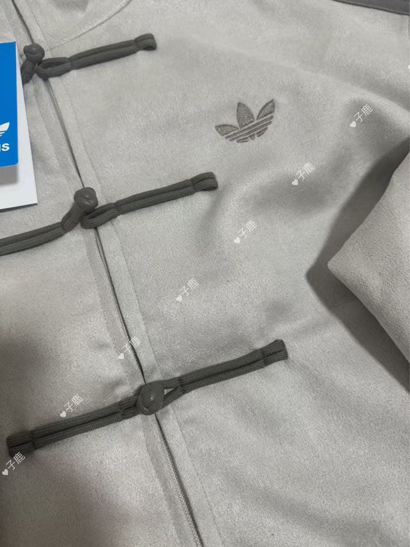 adidasアディダス 中国限定 蛇年トラックジャケット ホワイトL..