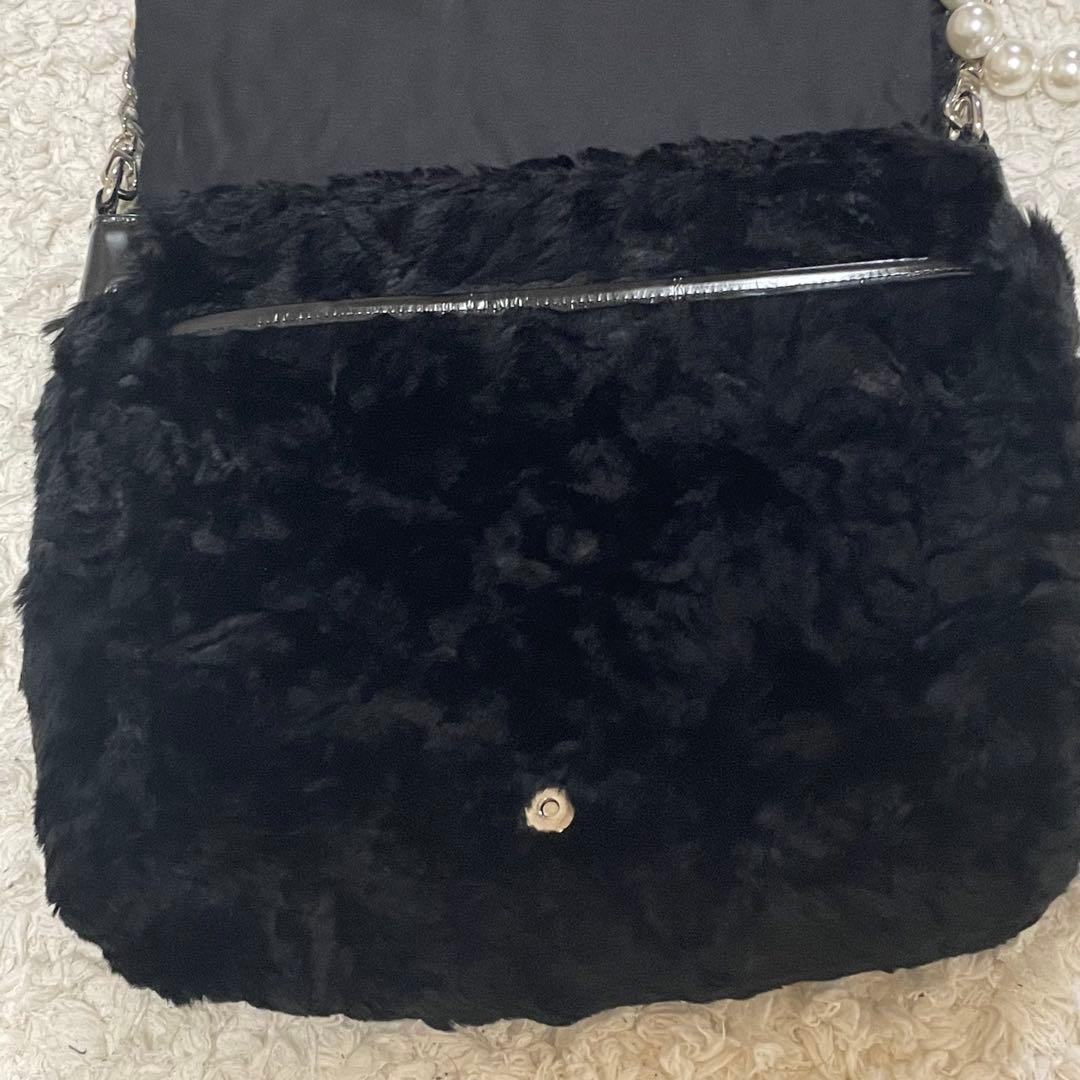 LIMI feu パールチェーン フラップ ファーショルダーバッグ