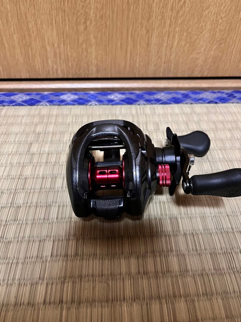 ダイワ　タトゥーラ　CT100P ギア比5:5 右巻き