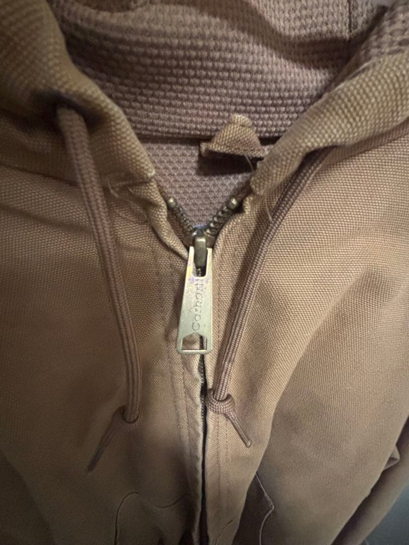 Carhartt フードジャケット