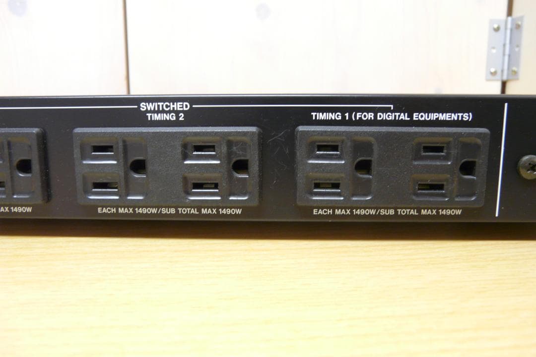 TASCAM AV-P1500 ACパワーディストリビューター
