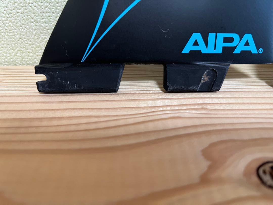 AIPA FCS II サーフボード　フィン