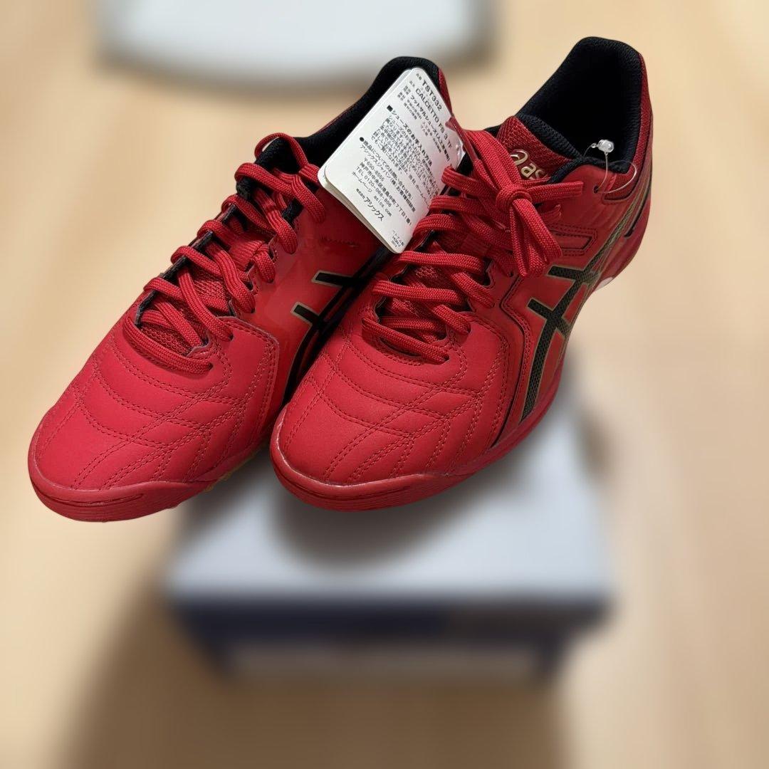 asicsアシックス　フットサルシューズ人工芝　26センチ