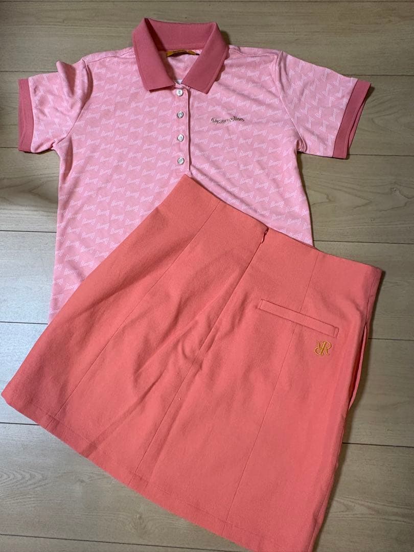 レザレクション　スカート