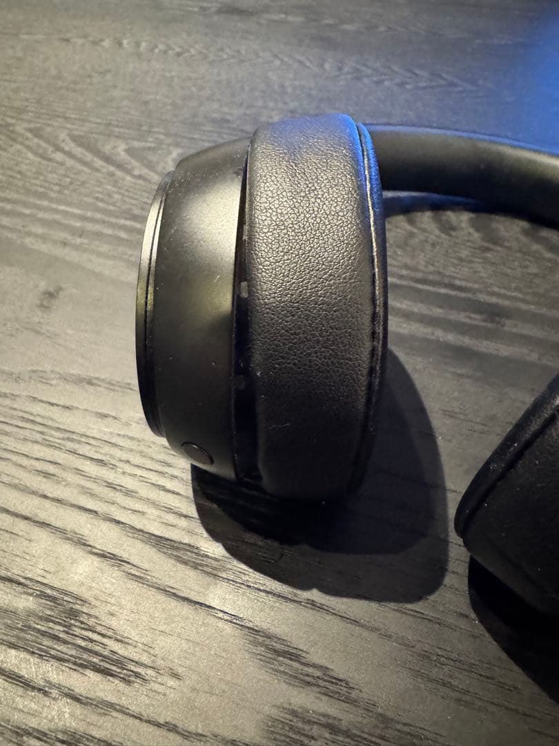 ヘッドホン beats solo pro