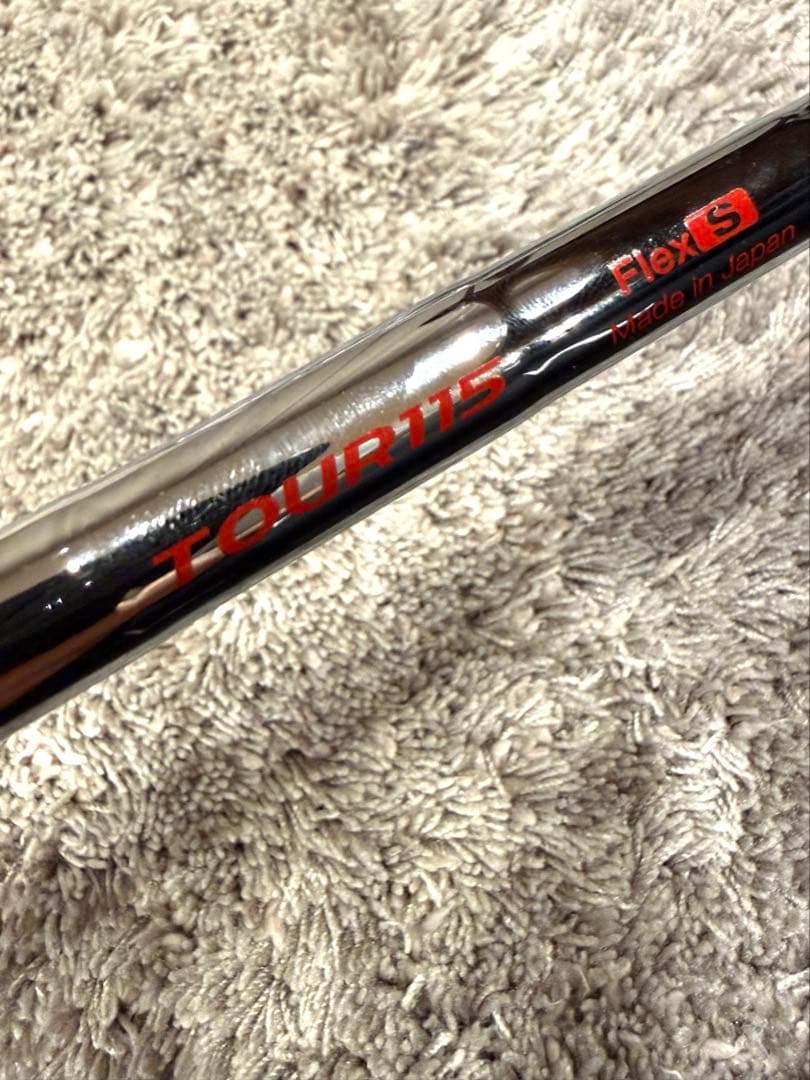 美品　プロギア01アイアン　6〜PW モーダス115 flex S