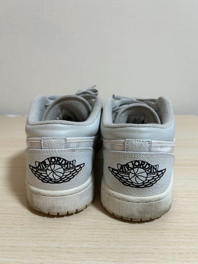 Air Jordan ローカット シューズ グレー