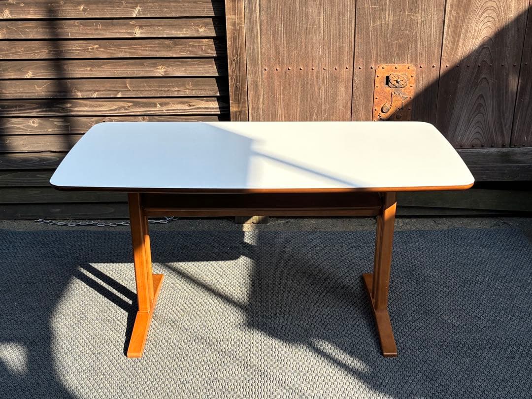 カリモク60+　カフェテーブル1200　仙台　宮城