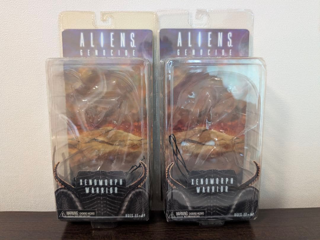 NECA ALIENS GENOCIDE WARRIOR RED・BLACK