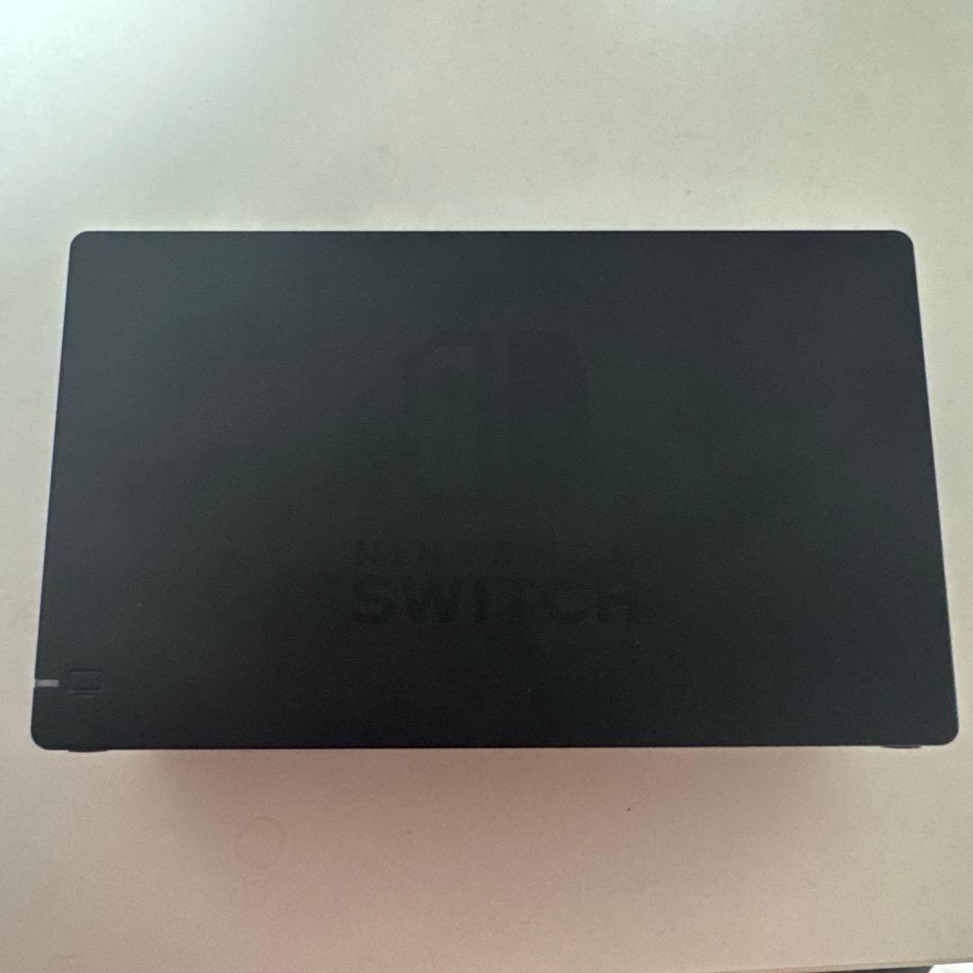 ニンテンドーSwitch【付属品完備、箱無し】