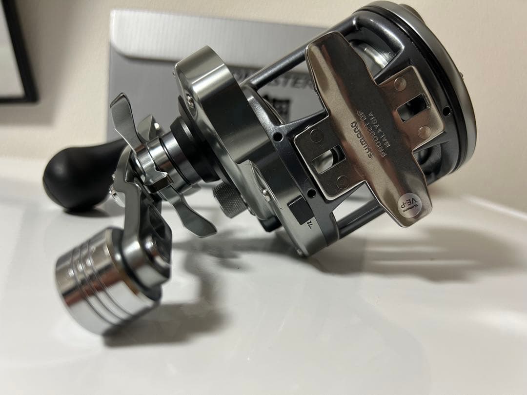 シマノ　23スピードマスター石鯛 3000T リール