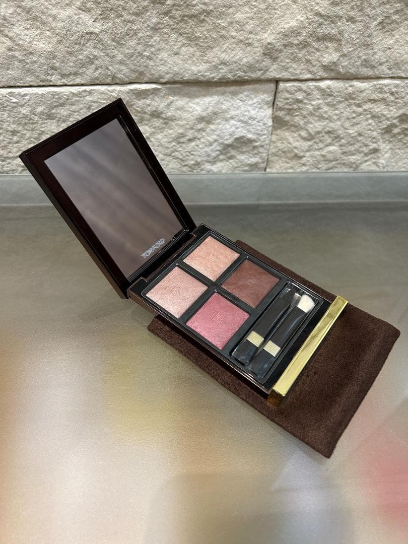 TOM FORD トムフォード アイカラー クォード 【42】【25】 2個
