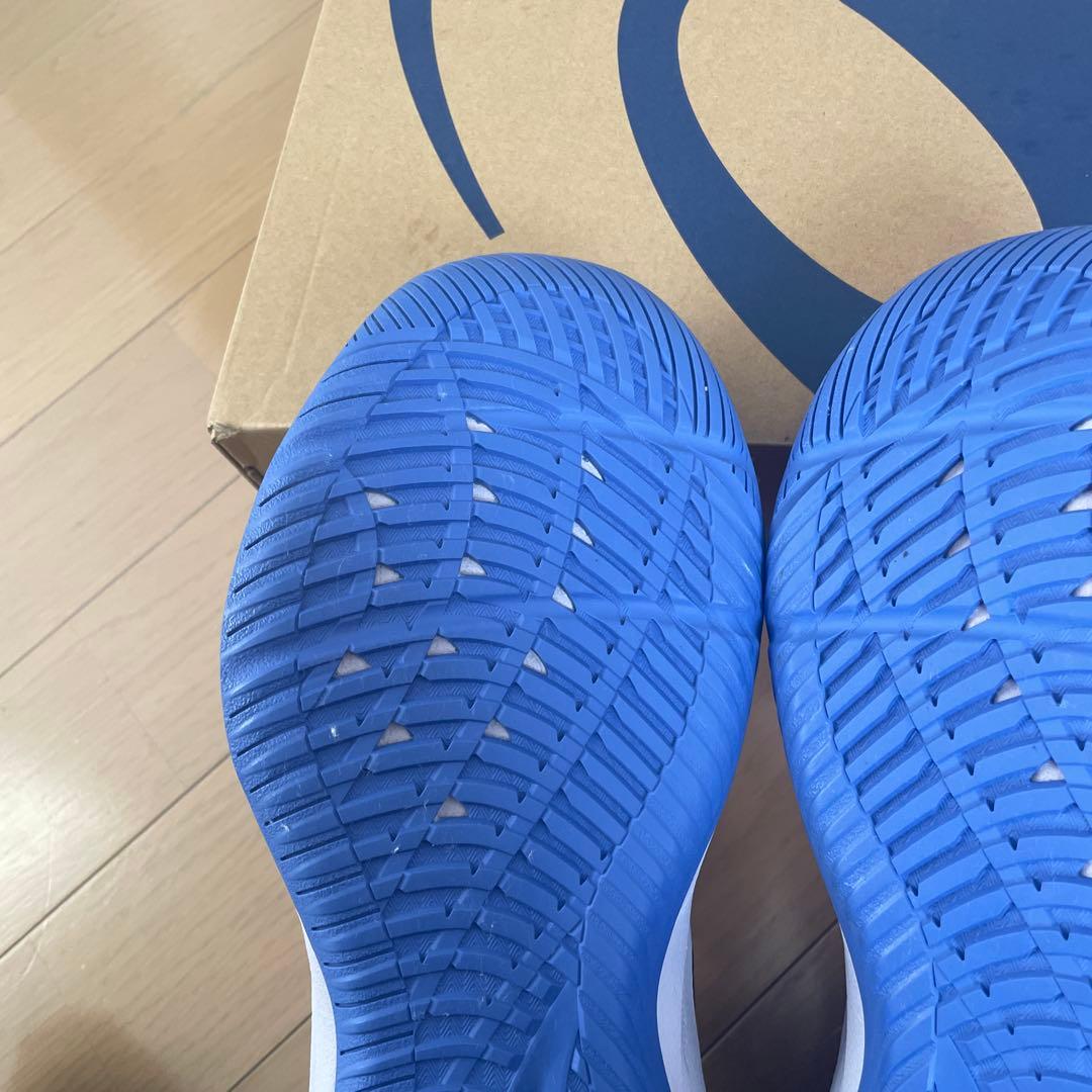 シューズ(男性用) NOVA SURGE LOW 2