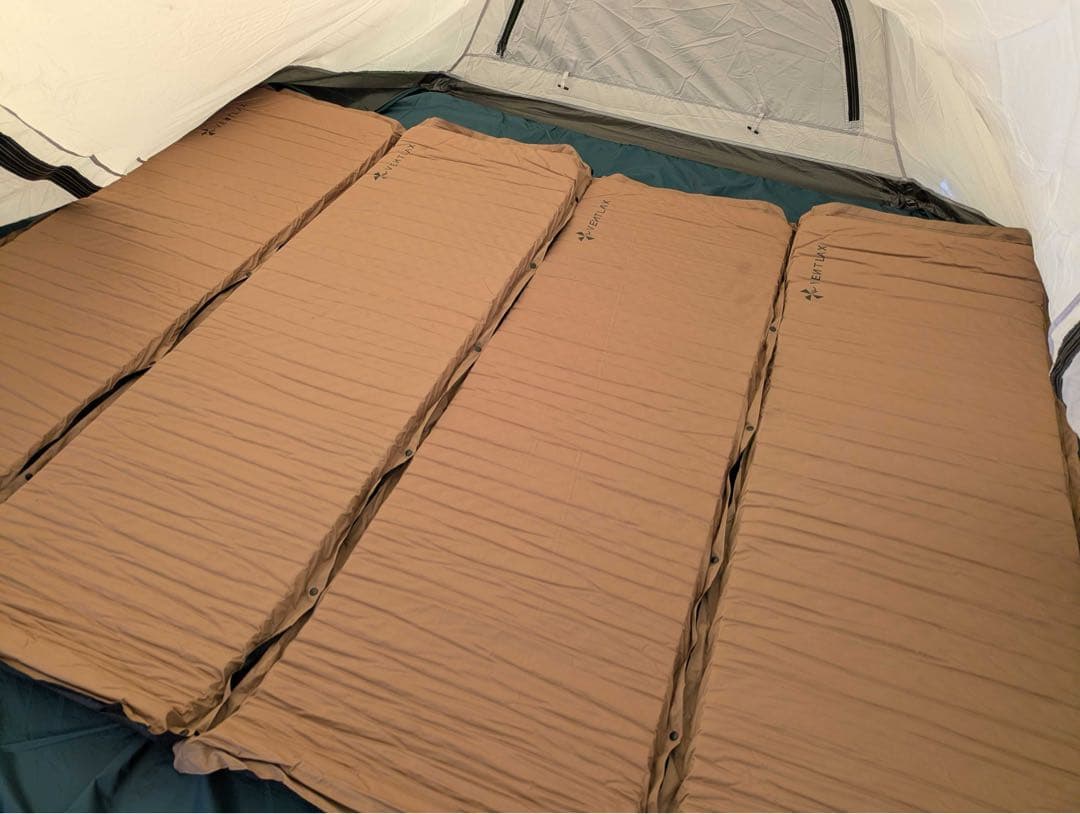 INFLATABLE MAT コヨーテタン(価格は1点あたり)