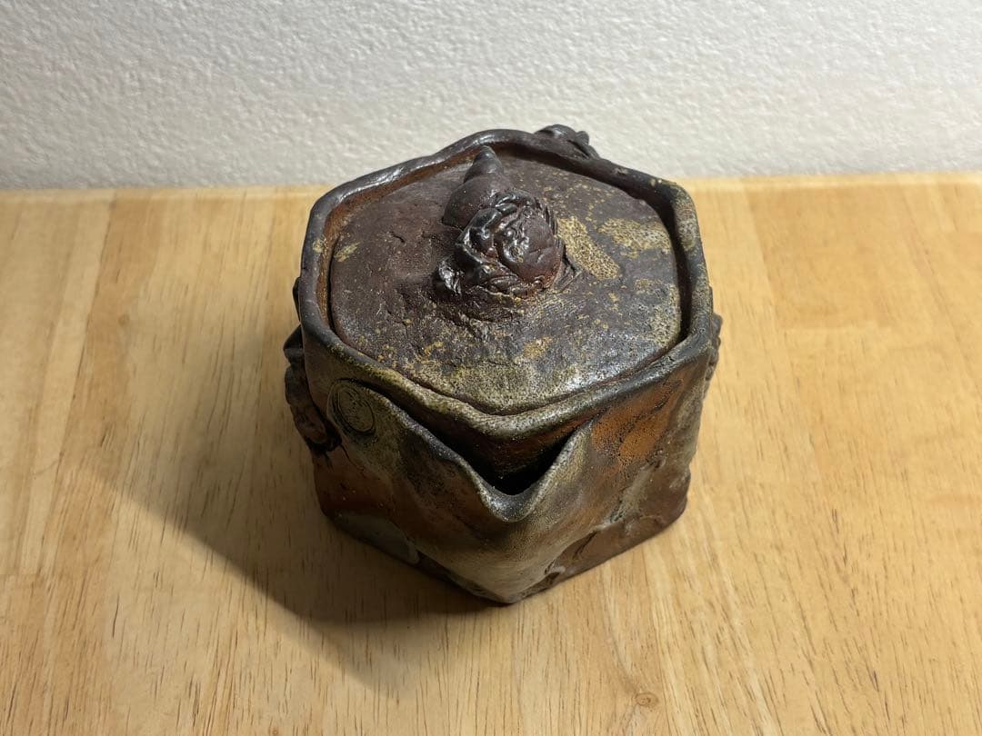 120.備前焼 宝瓶 登り窯 カニとタニシ 蟹 貝 六角 手びねり 急須