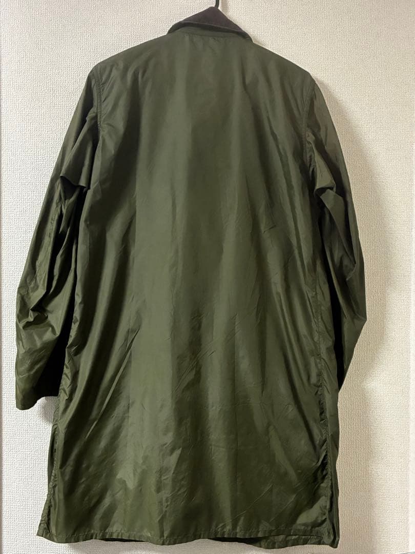 Barbour オリーブグリーン ナイロンジャケット