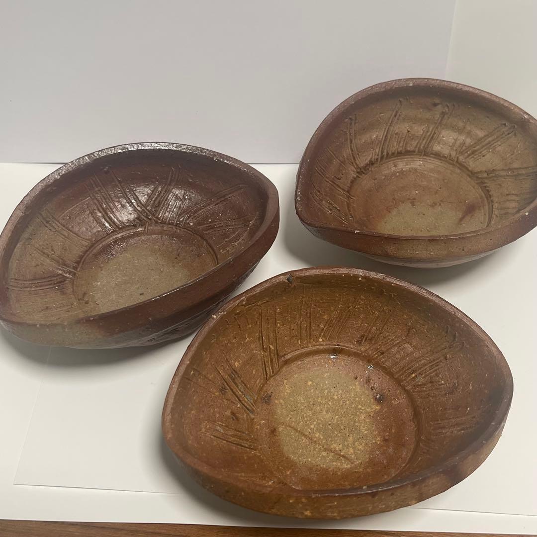 備前焼　櫛目楕円鉢　3客