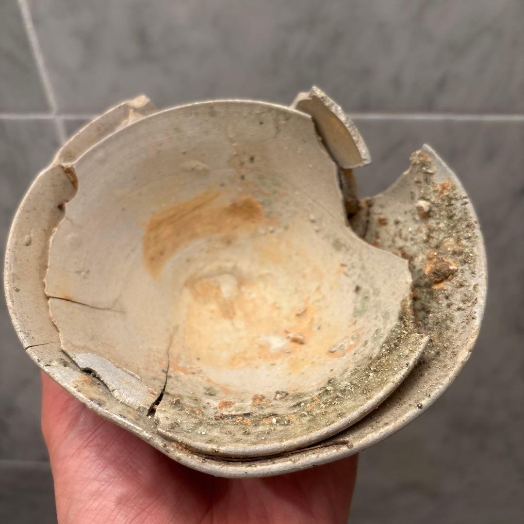 平安時代　古美濃山茶碗 窯跡発掘品 骨董 古美術　陶片花器フラワーベースオブジェ