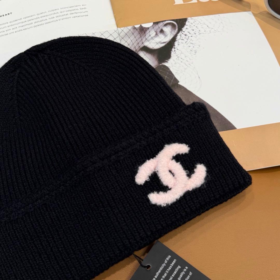 CHANEL ロゴ ニットキャップ ブラック