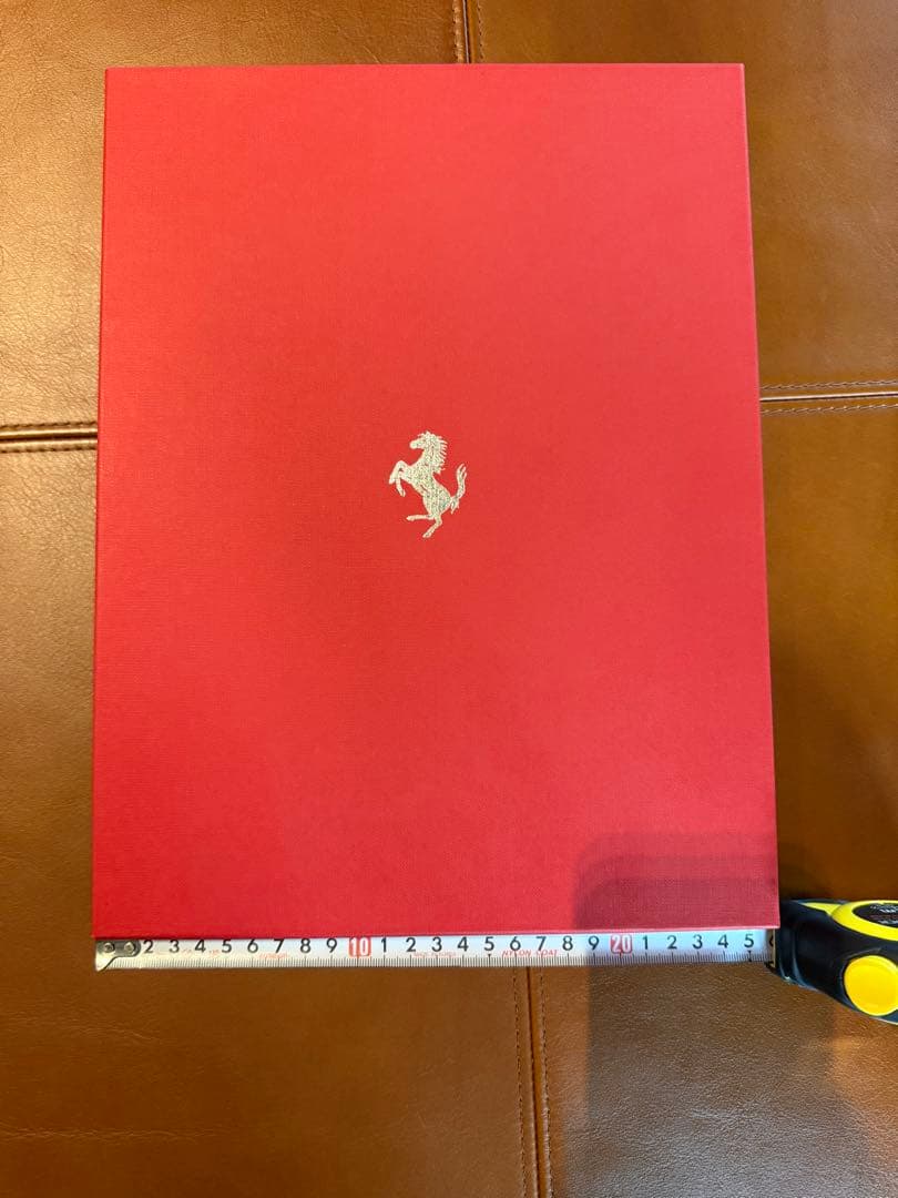 Ferrari フェラーリ　ウェルカムブック