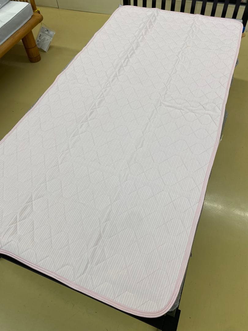 ロマンス　アイスミン　敷きパッド・ひんやりクール・綿わた使用・シングルサイズ