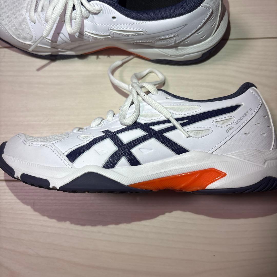 22.5cm ✴︎ ASICS バレーボールシューズ ホワイト/ネイビー
