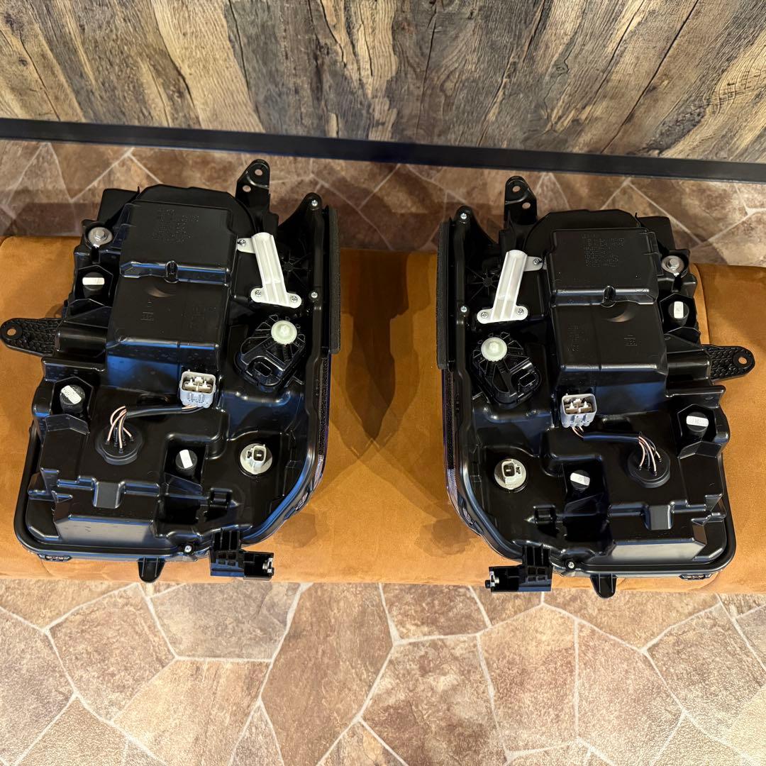 【新車外し】DA17V 6型 純正ヘッドライト LED 左右セット