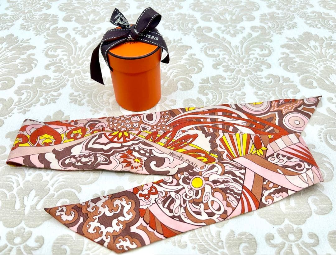HERMES エルメス ツイリー シルク100% ブラウン系 美品 即日発送