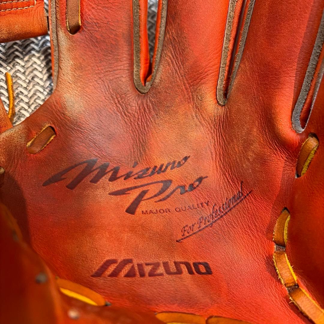 ミズノプロ　プロ支給品　硬式　グローブ　内野手　西野真弘