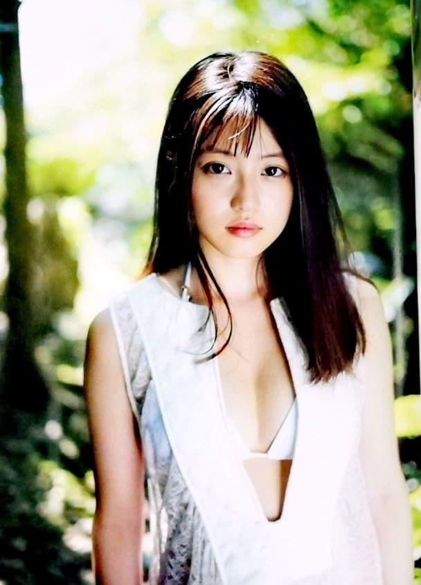 【分売可】①今田美桜写真集 生命力 ②今田美桜DVD 蕾がひらく