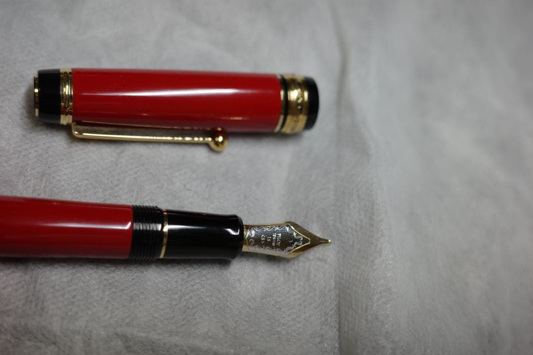 PILOT万年筆　カスタム845 漆朱　B