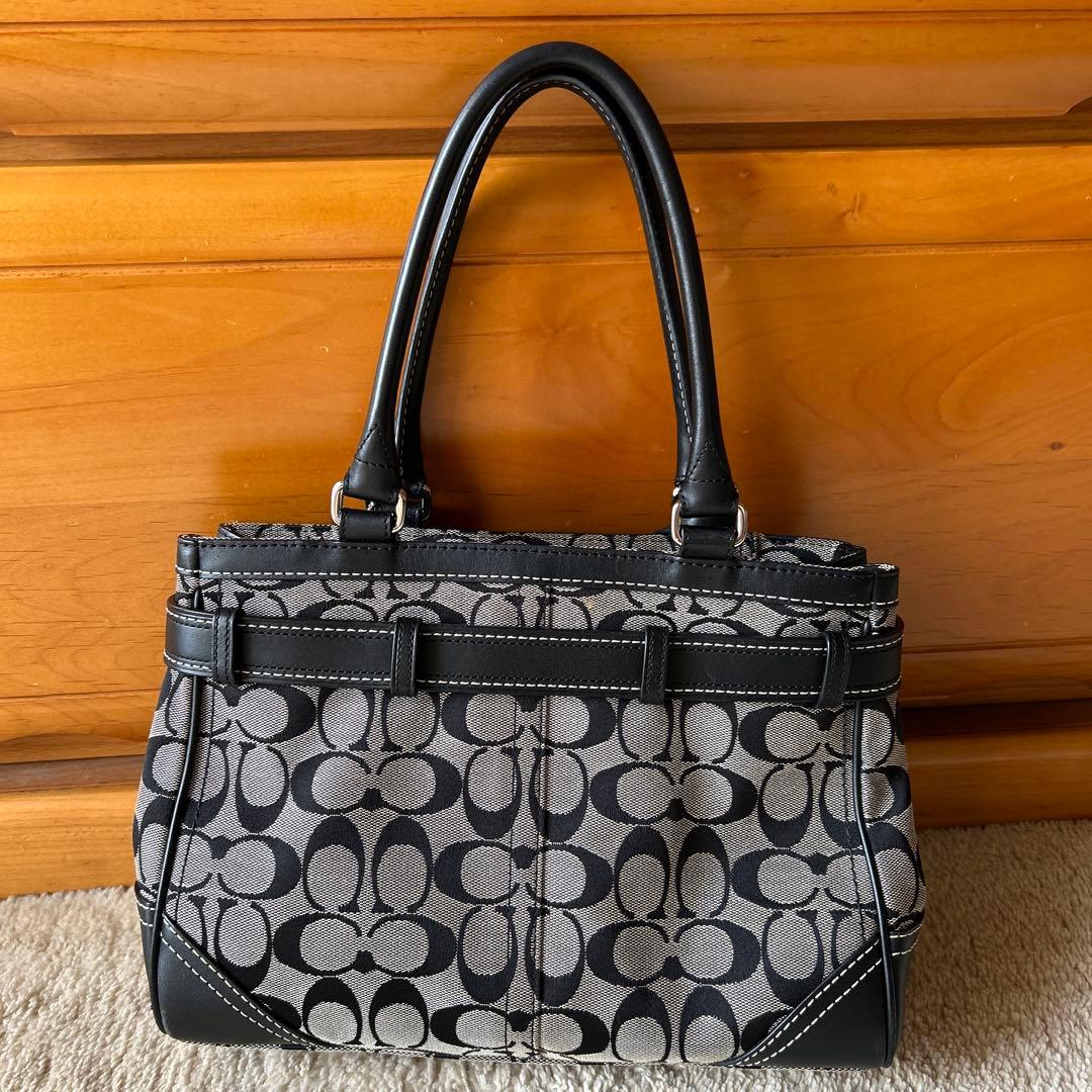 COACHバックブラック