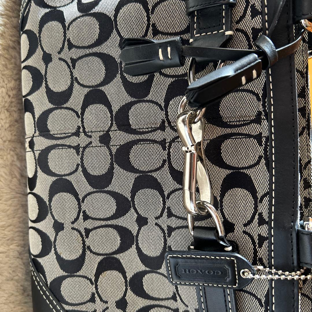 COACHバックブラック
