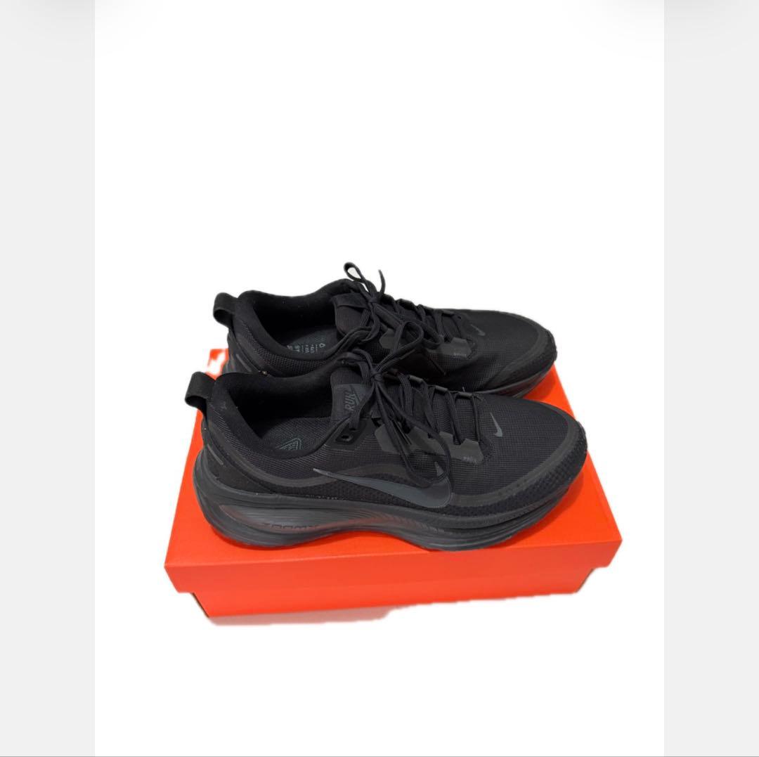 ナイキ　ズーム ボメロ 18 GORE-TEX　27cm