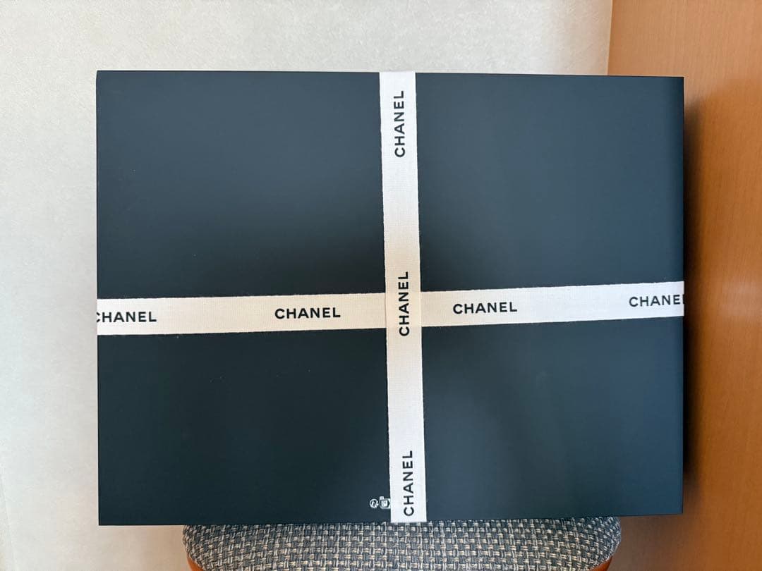 CHANEL ギフトボックス 大