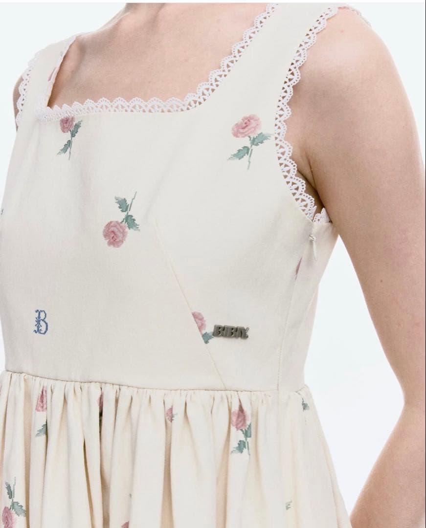 【タグあり美品】BIBIY. QUEENY DRESS