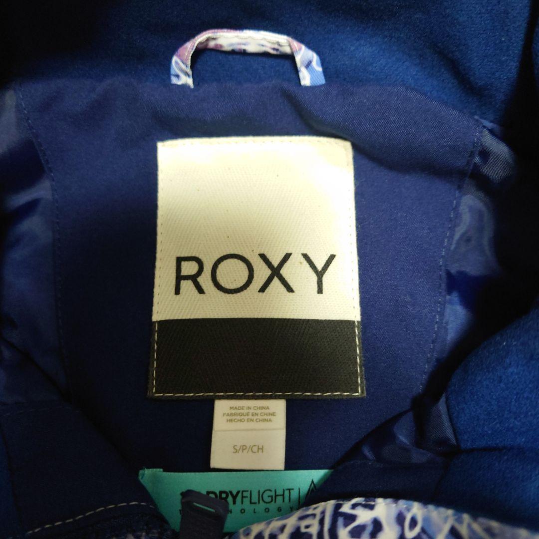 【新品タグ付き】ロキシー　上下セットアップ　総柄　ピンク　Ｓ