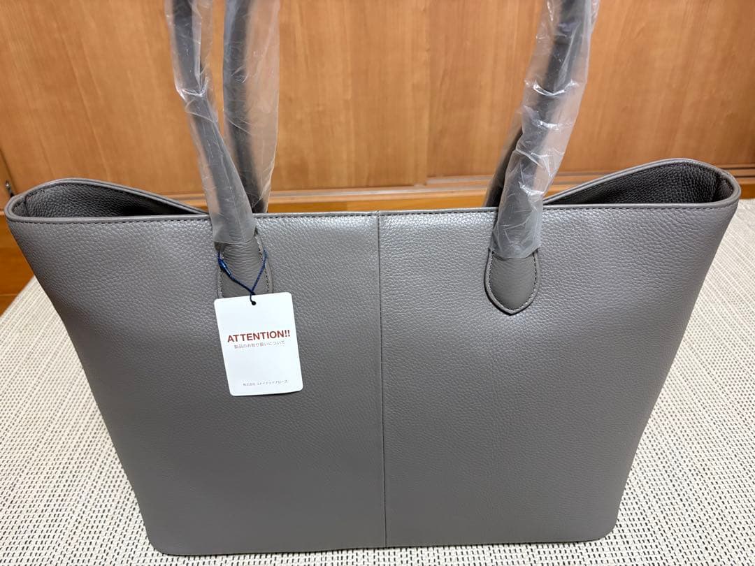 新品未使用　アデイインザライフ ユナイテッドアローズ レザートートバッグ グレー