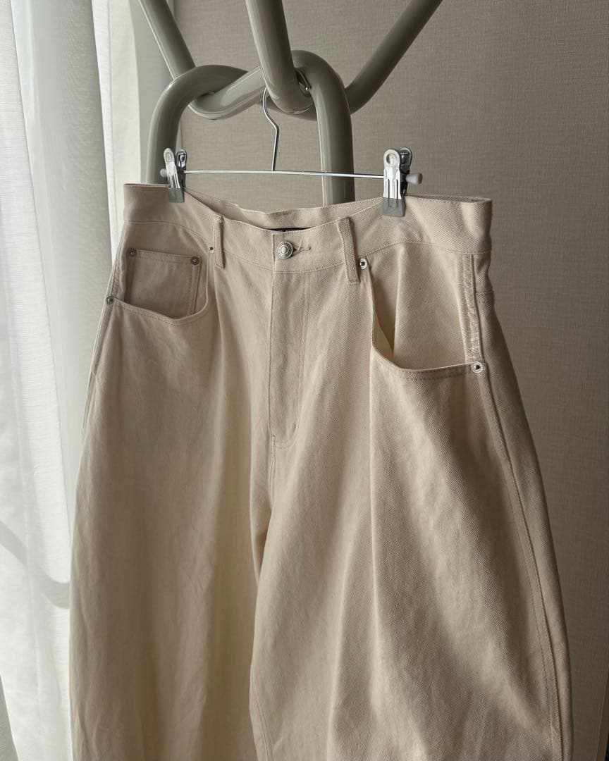パンツ WIDE BAGGY WHITE DENIM