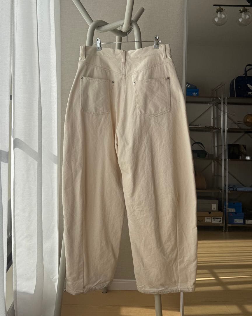 パンツ WIDE BAGGY WHITE DENIM