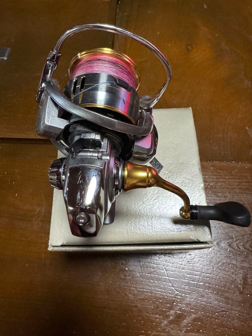 Daiwa FREAMS LT 3000D-C スピニングリール