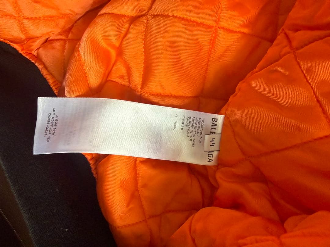 BALENCIAGAバレンシアガ　21AW NASA スペースボンバージャケット