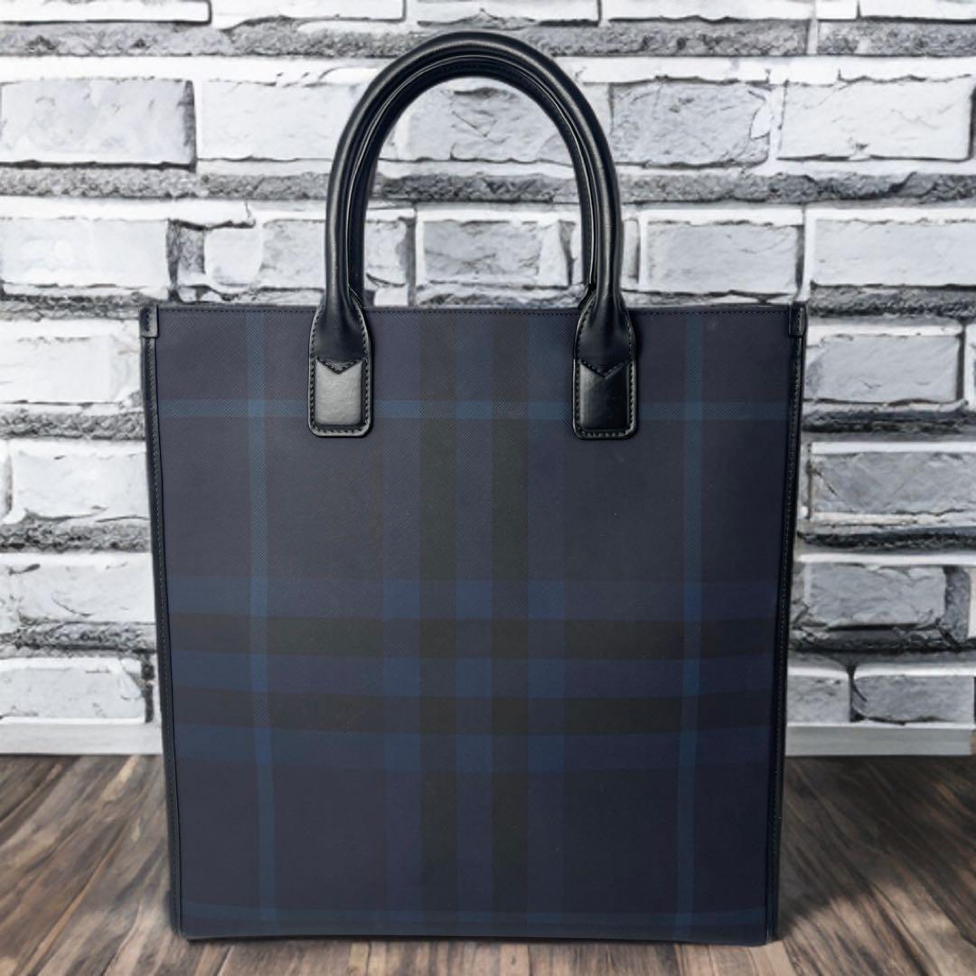 Rabbit ✨極美品✨BURBERRY バーバリー　スリムヴァーティカル