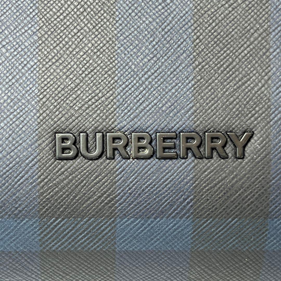 Rabbit ✨極美品✨BURBERRY バーバリー　スリムヴァーティカル